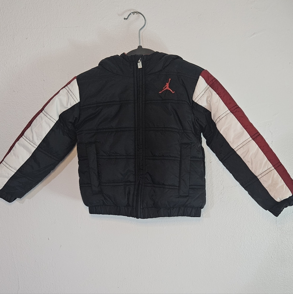 Nike Air Jordan Puffer Jacket Boys Black Red White Jumpman Logo size 3T - Picture 1 of 12